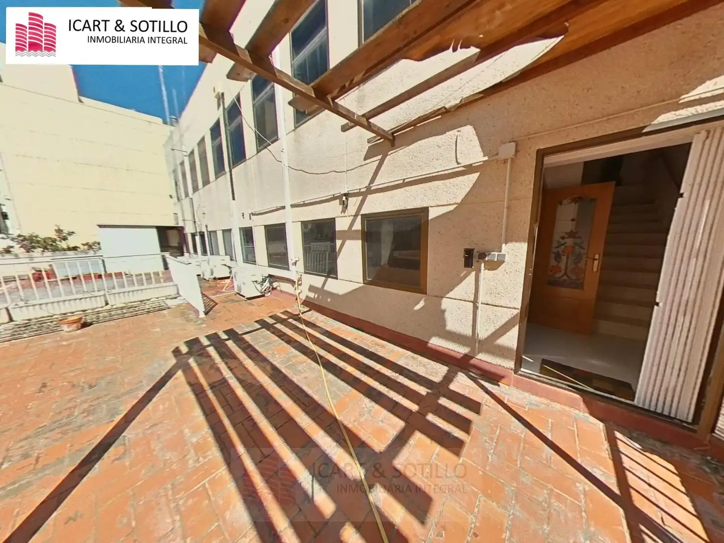 Vista exterior de Oficina en venta en Vinaròs con Aire acondicionado