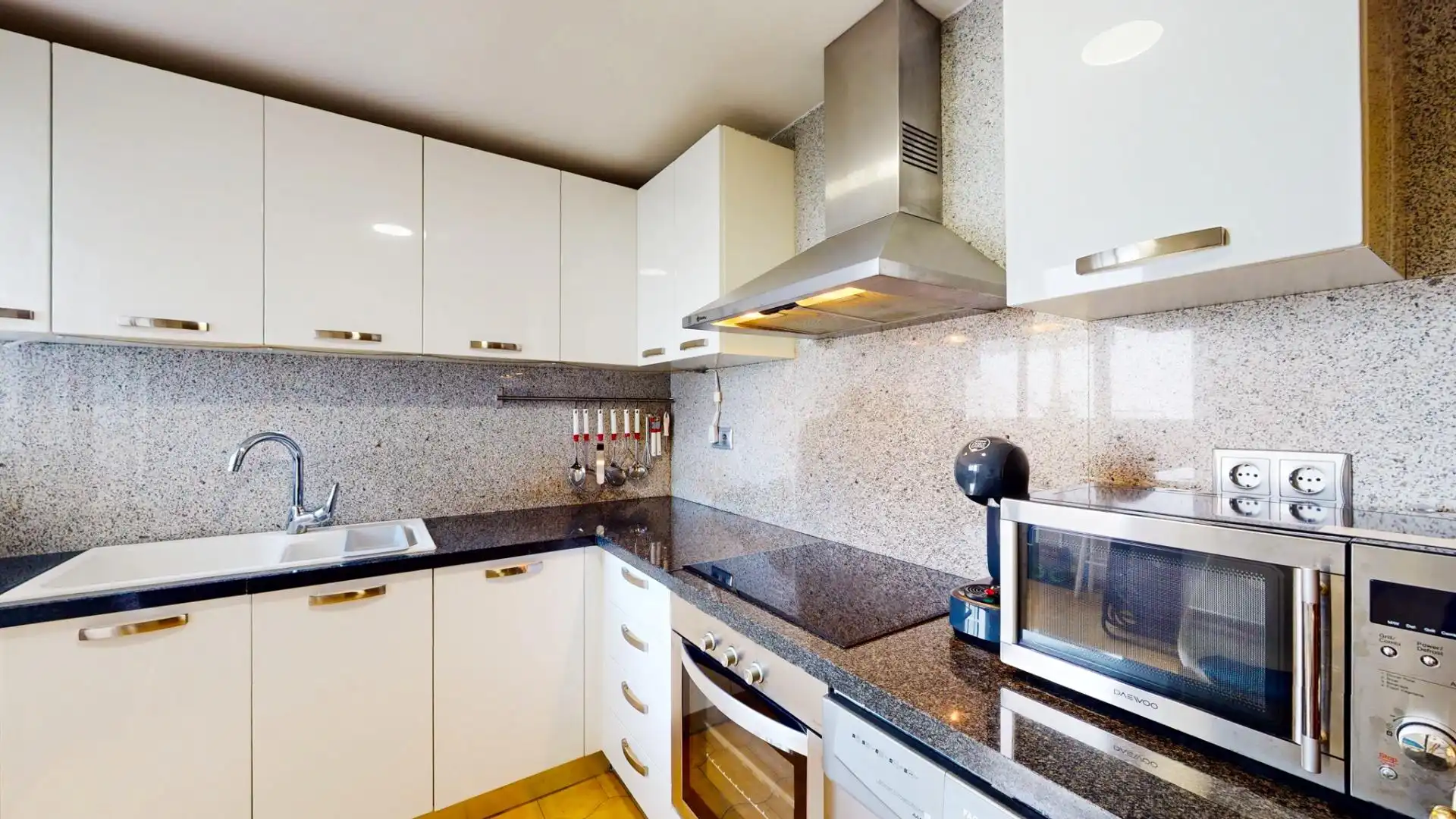 Appartamento con terrazza in vendita a Calle GABRIEL MIRO, imagen 17