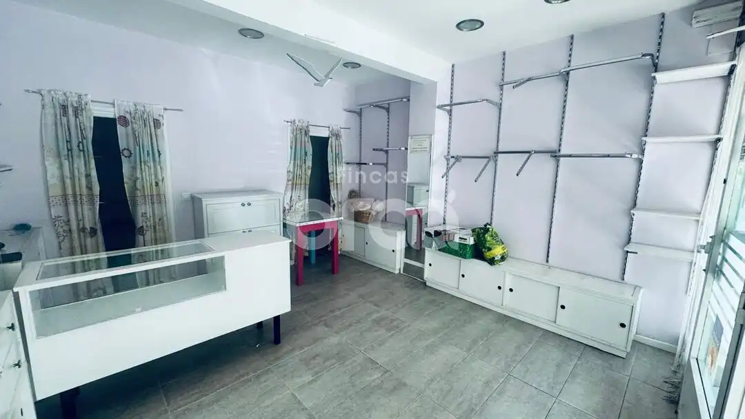 Local comercial en venta en Zona Centro, imagen 4