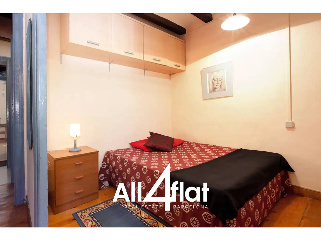 Bedroom of Study for rent in Barcelona  with Air Conditioner, Parquet flooring and Furnished