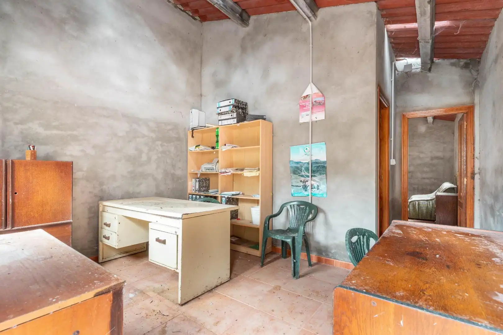 Local en venta en Caso con Amueblado
