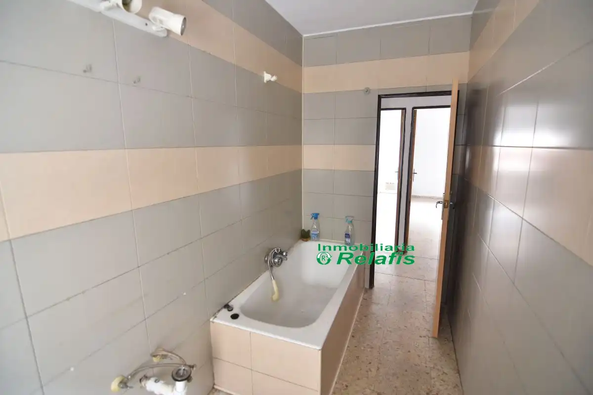 Flat with terrace for sale in ZAMORA 5, imagen 7