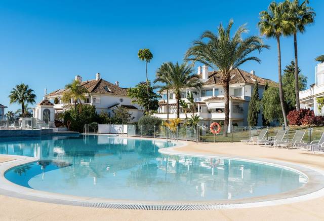 Apartamento en Venta en La Carolina - Guadalpín