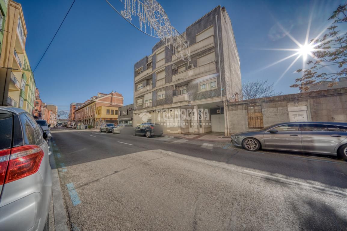 Exterior view of Flat to rent in Valladolid Capital  with Heating, Terrace and Furnished