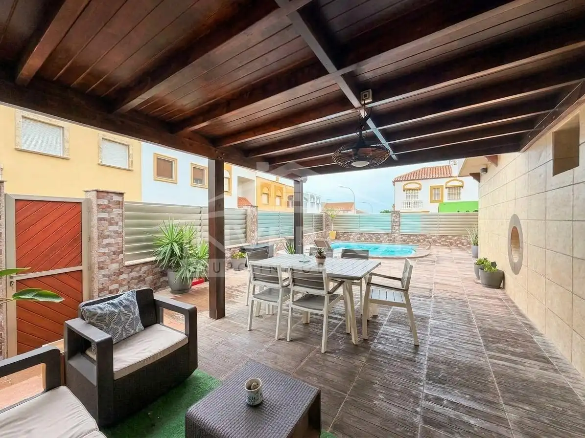 Adosado con piscina en venta en Calle el Timonel 2, imagen 37