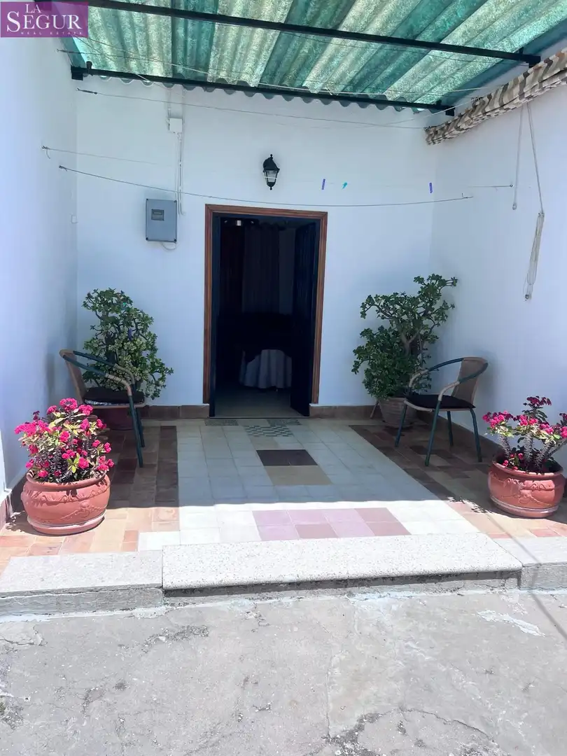 Terrassa de Casa o xalet en venda en Vejer de la Frontera amb Jardí privat