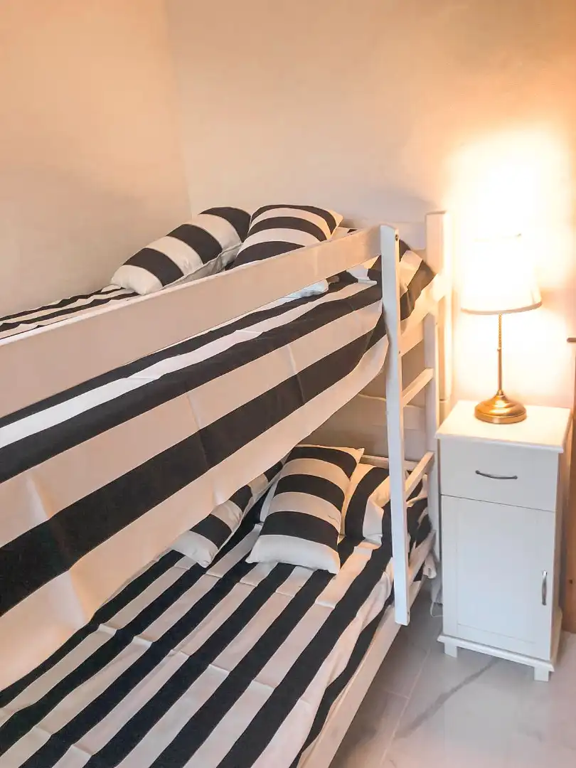 Habitación de Apartamento en venta en Es Mercadal con Aire acondicionado, Terraza y Amueblado