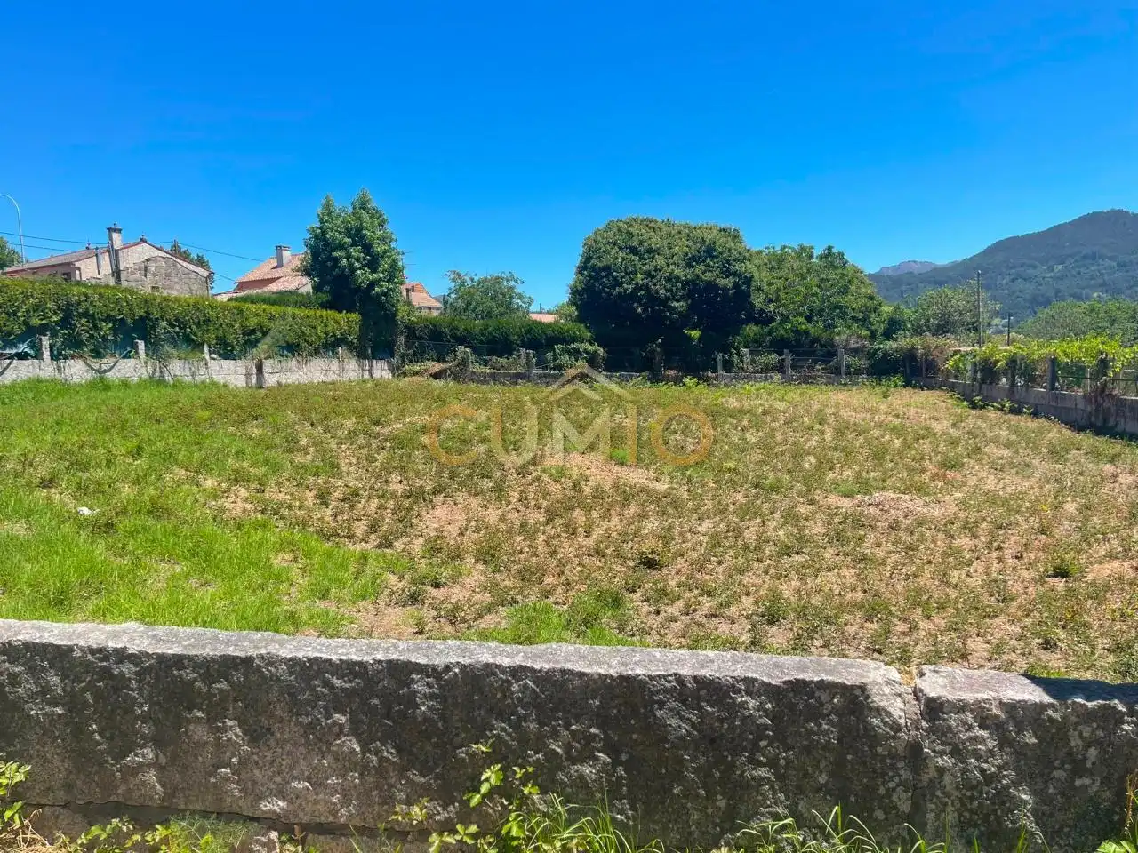 Terreno en venta en Nigrán