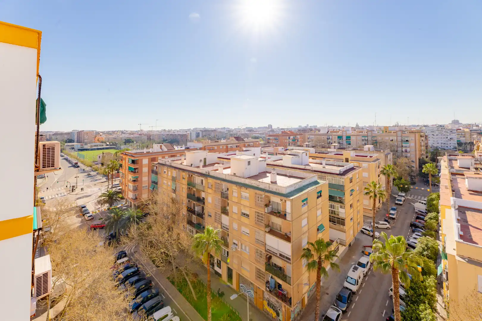 Vista exterior de Pis en venda en Valencia amb Aire condicionat, Terrassa i Forn
