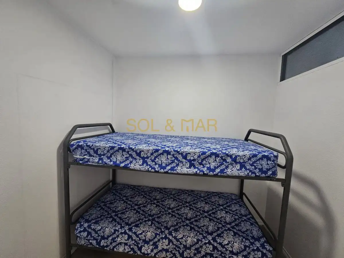 Schlafzimmer von Wohnungen zur Miete in Torremolinos mit Klimaanlage