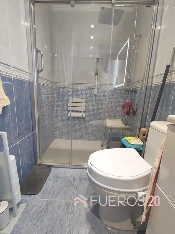 Bathroom of Flat for sale in Rontegui - Pormetxeta