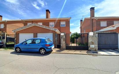 Vista exterior de Casa o xalet en venda en Pioz