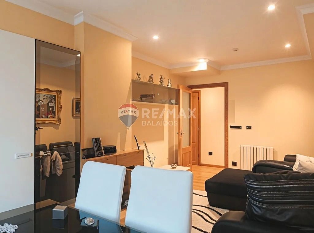Bedroom of Apartment for sale in Vigo   with Heating, Parquet flooring and Storage room
