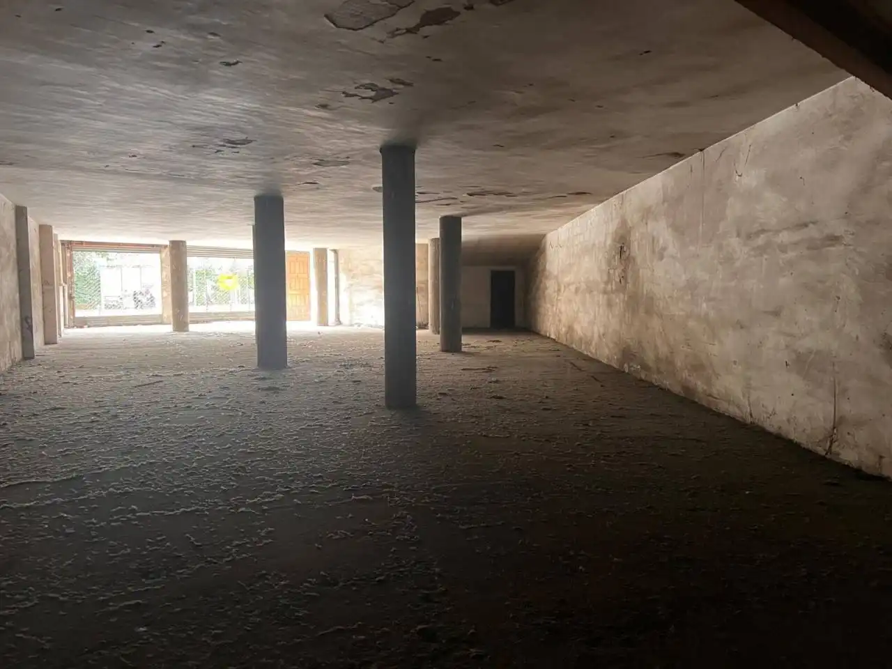 Local comercial en venda a Plaça Catalunya