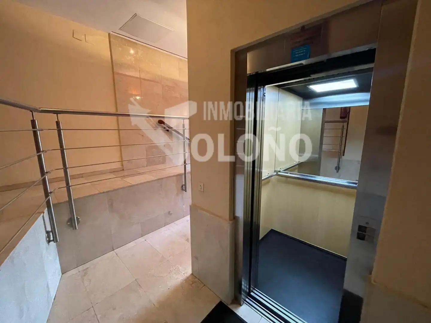 Appartamento con terrazza in vendita a Avenida Bretón de los Herreros 1C, imagen 29