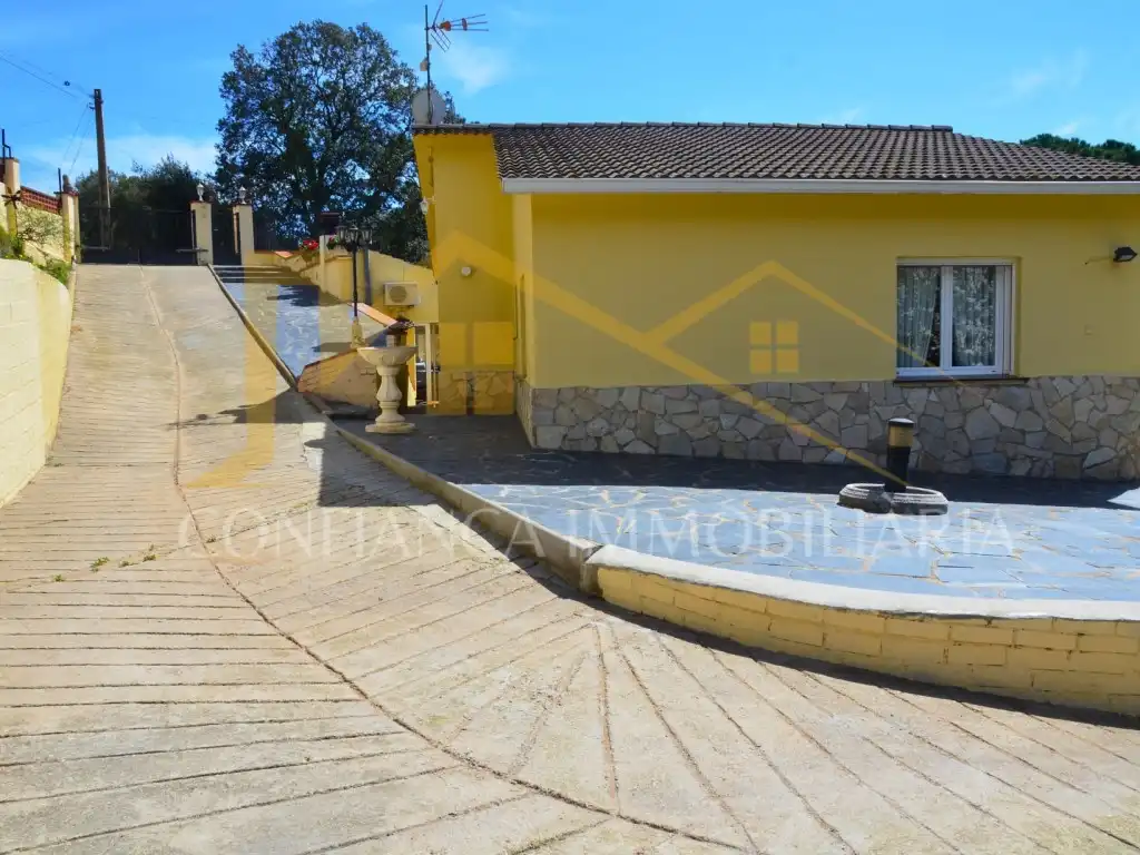 Exterior view of Houses for sale in Tordera