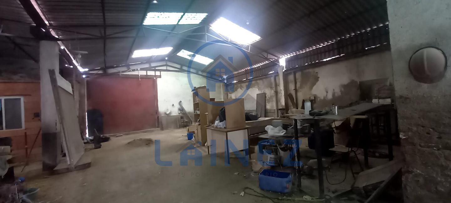 Nau industrial en venda en Belmez