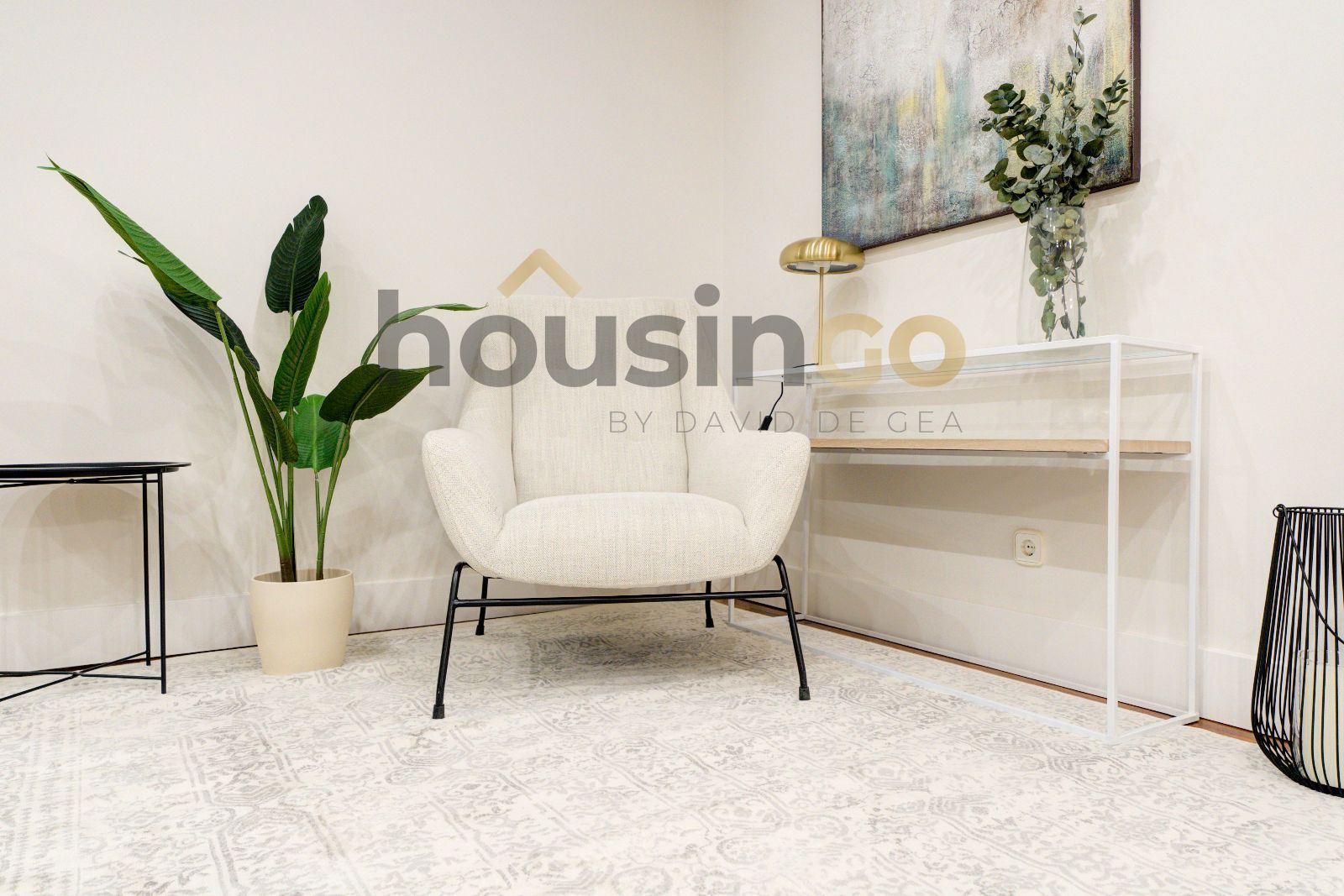 Living room of Flat for sale in  Madrid Capital  with Air Conditioner, Heating and Furnished