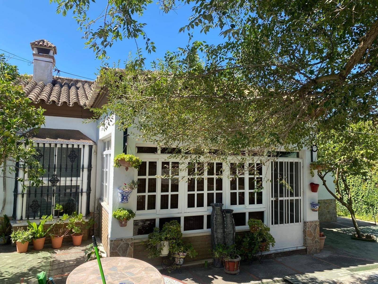 Exterior view of House or chalet for sale in Chiclana de la Frontera  with Storage room