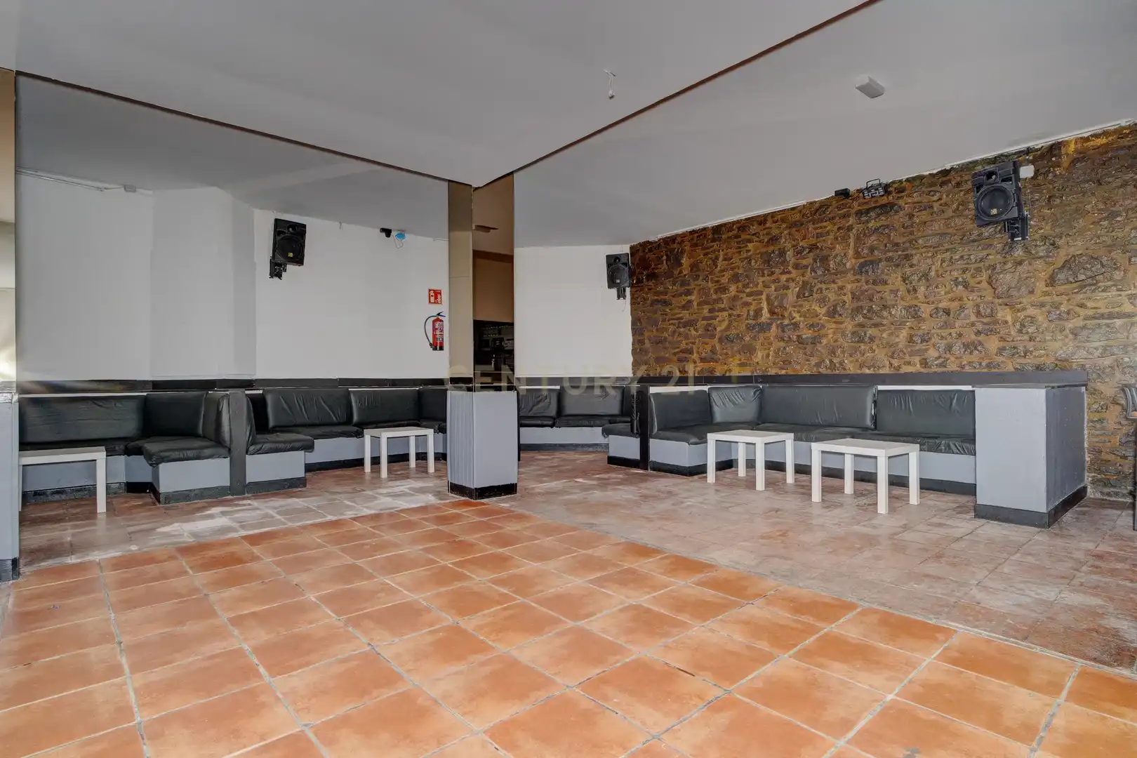 Local en venda a Ondaribi'ko Karika, 33, Irun, Spain, 33, Pinar - Anaka - Belaskoenea