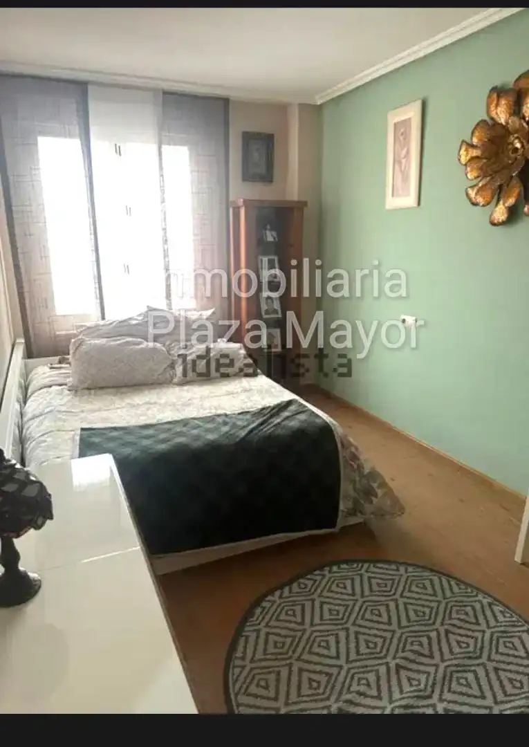 Habitación de Piso en venta en Salamanca con Calefacción, Horno y Lavadora