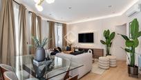Living room of Flat for sale in  Madrid Capital  with Terrace, Storage room and Swimming Pool