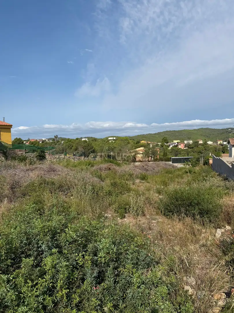 Residential land for sale in Carrer del Besòs, Can Gordei, Spain 14, imagen 3