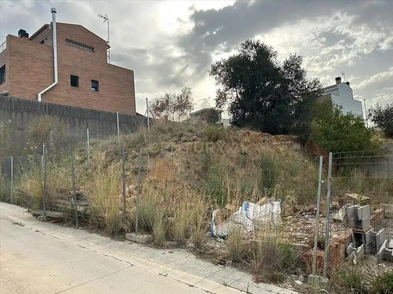 Terreno industrial en venta en Sentmenat