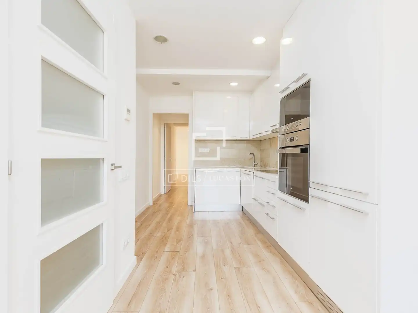 Cocina de Piso en venta en Barcelona con Aire acondicionado y Calefacción