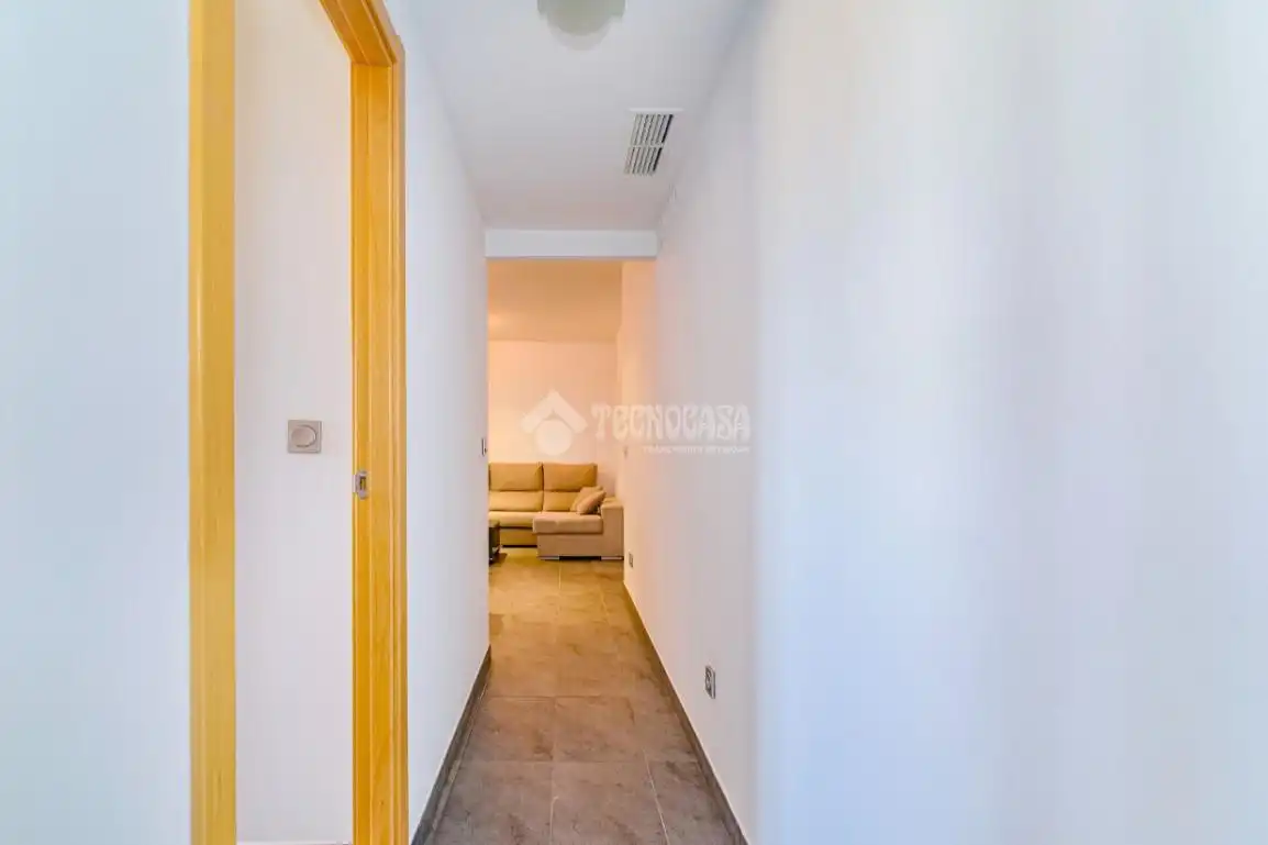 Wohnung zum Verkauf in Alhendín mit Klimaanlage und Möbliert