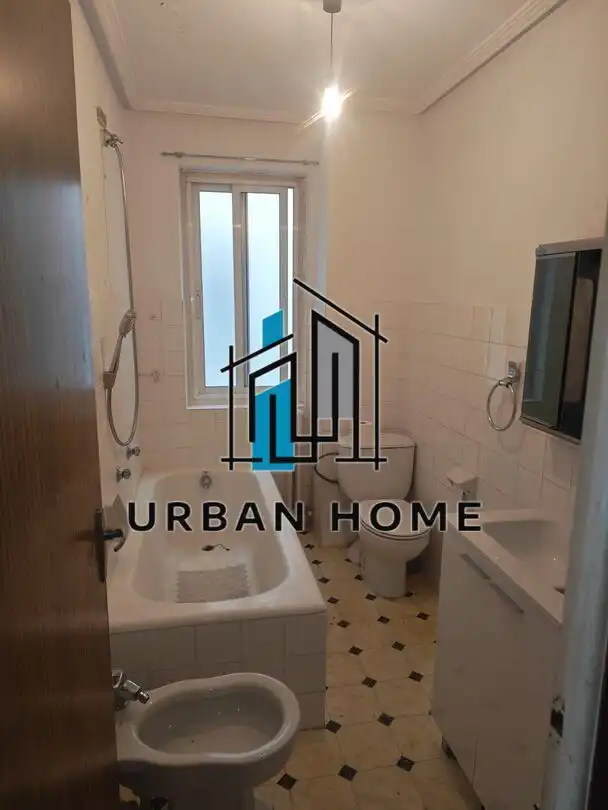 Bathroom of Flat for sale in León Capital   with Heating and Terrace