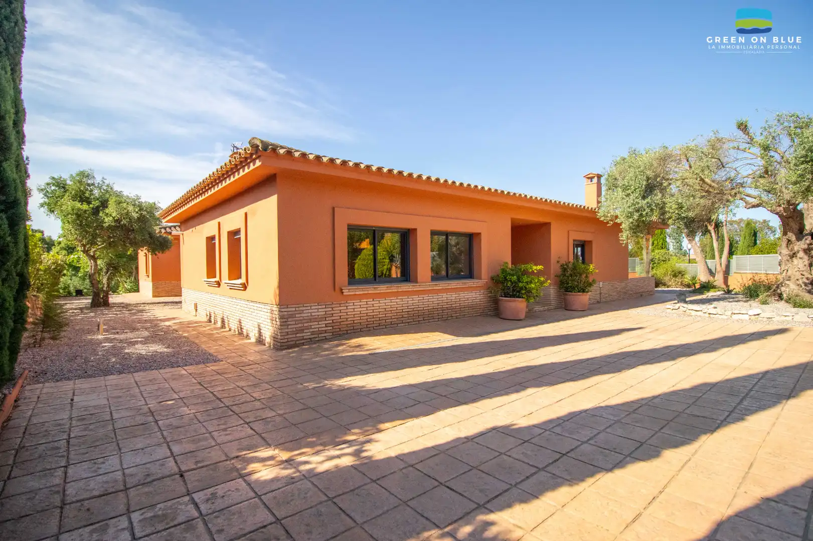 Vista exterior de Casa o chalet en venta en Peralada con Aire acondicionado, Calefacción y Jardín privado