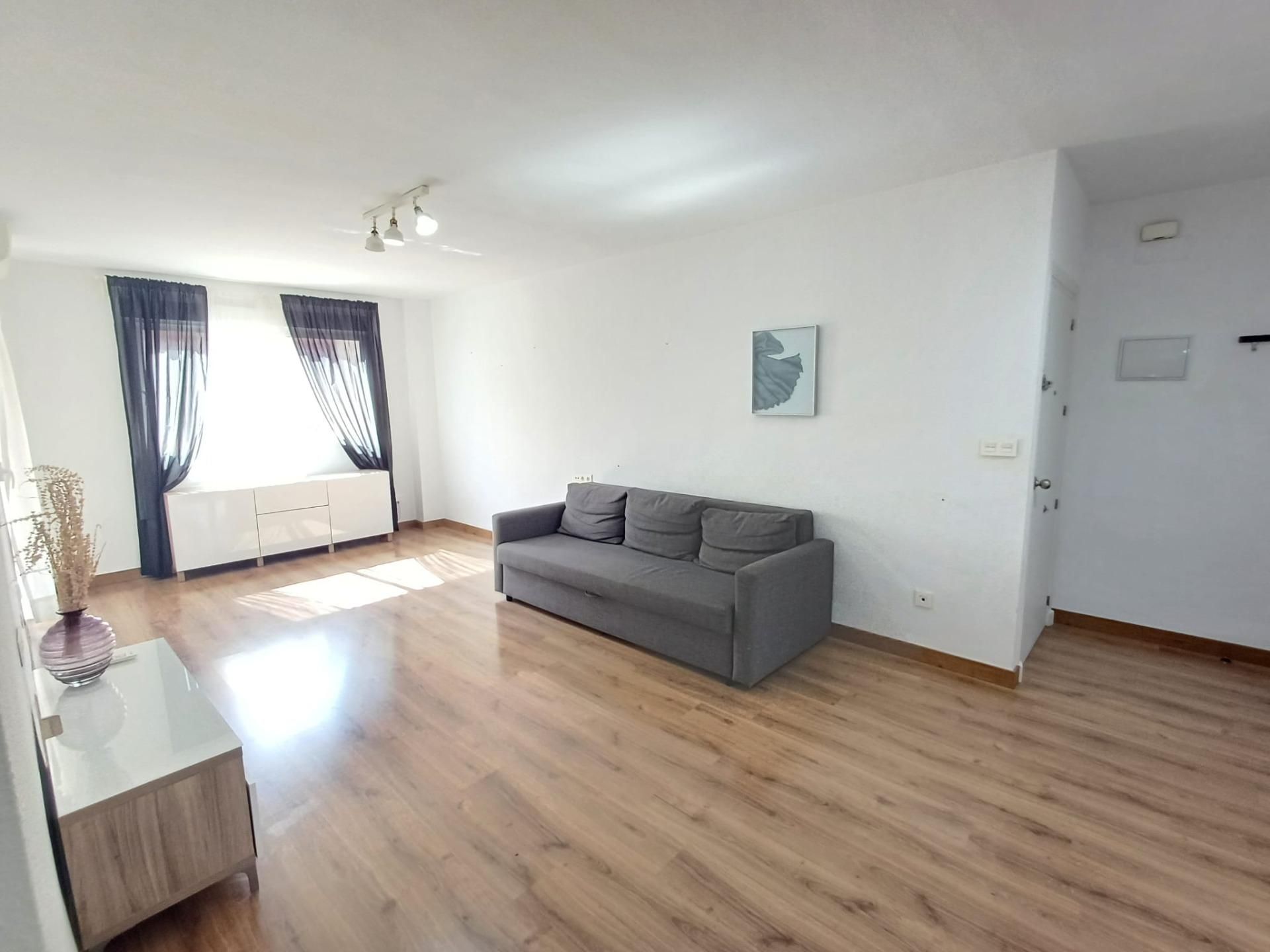 Sala d'estar de Pis en venda en  Murcia Capital amb Calefacció, Terrassa i Balcó