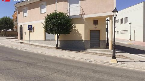 LOCAL COMERCIAL EN ALMODOVAR IDEAL PARA CAMBIAR SU USO A VIVIENDA