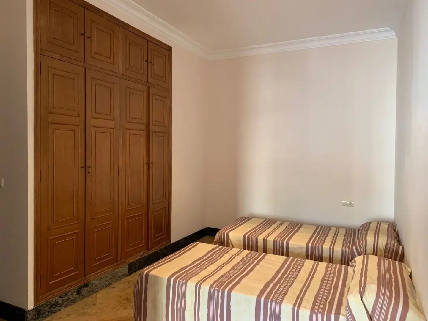 Habitación de Piso de alquiler en Valencia con Aire acondicionado y Calefacción