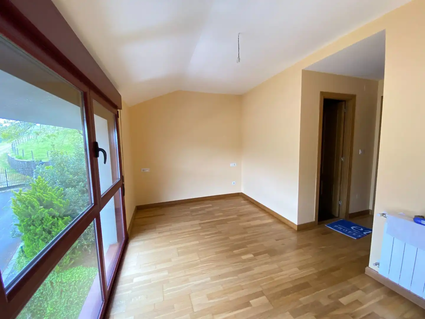 Casa o xalet en venda en Cangas de Onís amb Calefacció i Traster