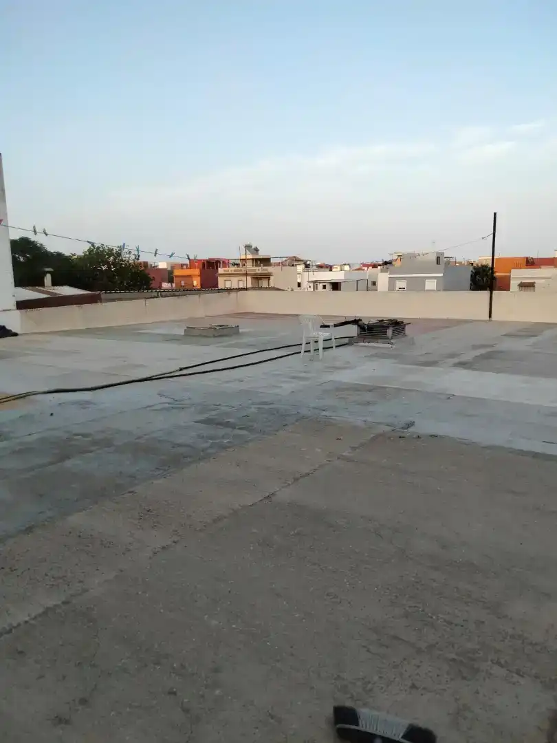Terrassa de Planta baixa en venda en La Línea de la Concepción amb Moblat