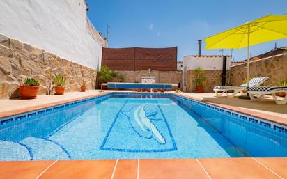 Schwimmbecken von Haus oder Chalet zum verkauf in Encinas Reales mit Klimaanlage, Terrasse und Schwimmbad