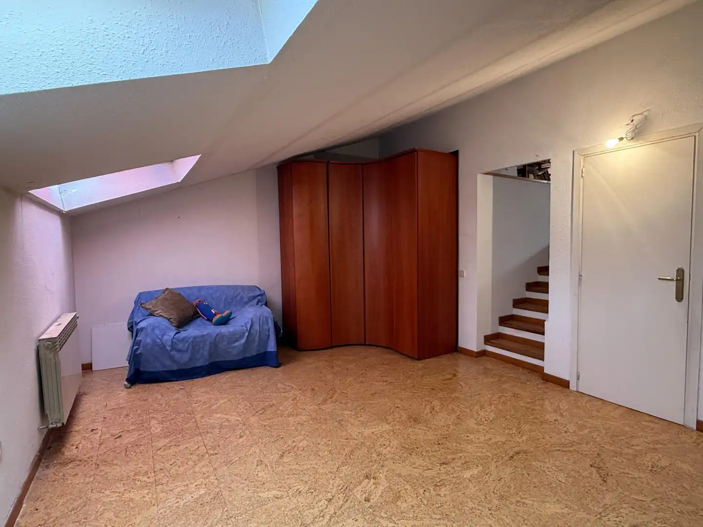 Casa adosada en venta en Guadalajara con Calefacción, Terraza y Amueblado