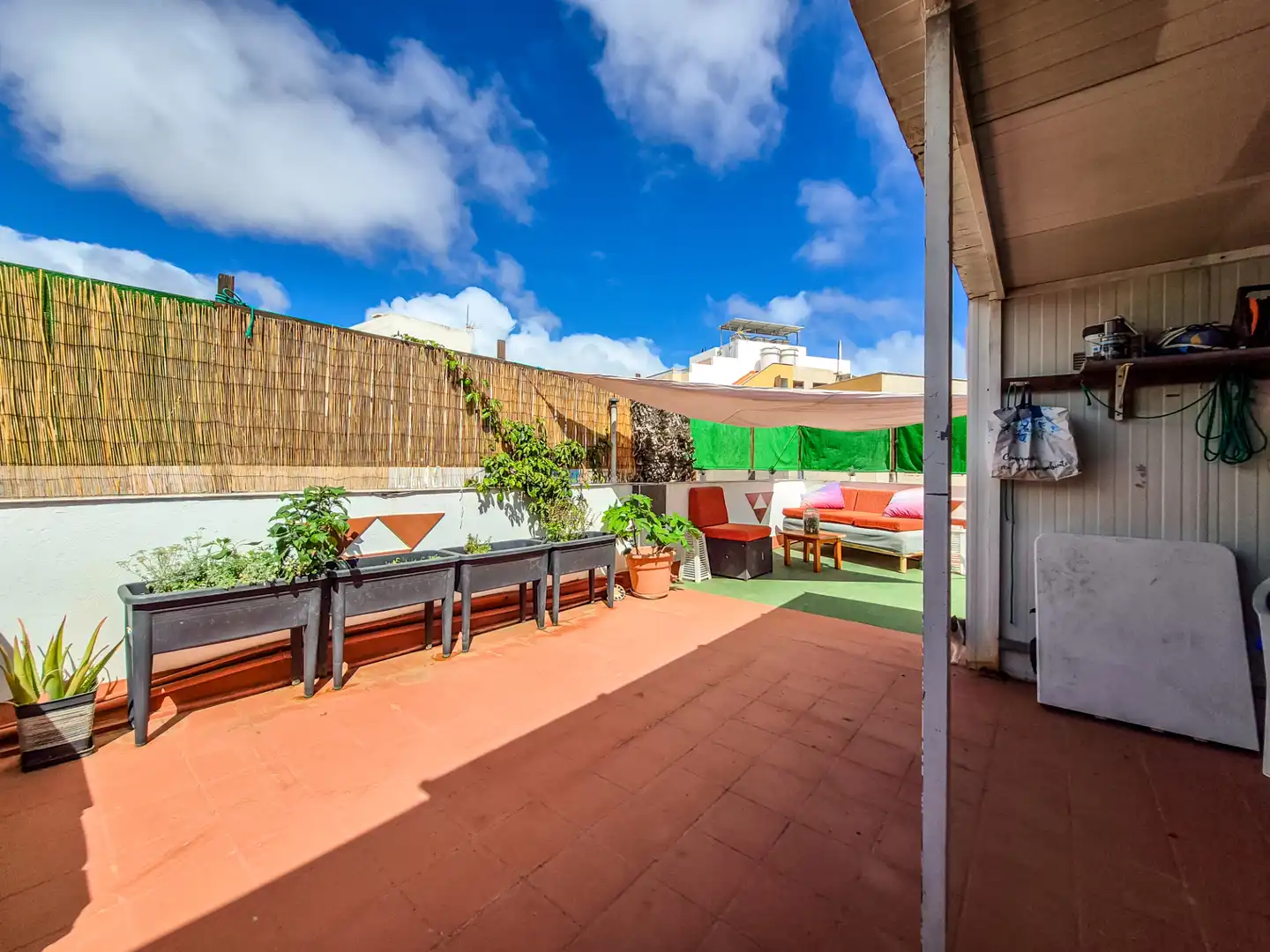 Terraza de Casa adosada en venta en Las Palmas de Gran Canaria con Terraza, Trastero y Amueblado