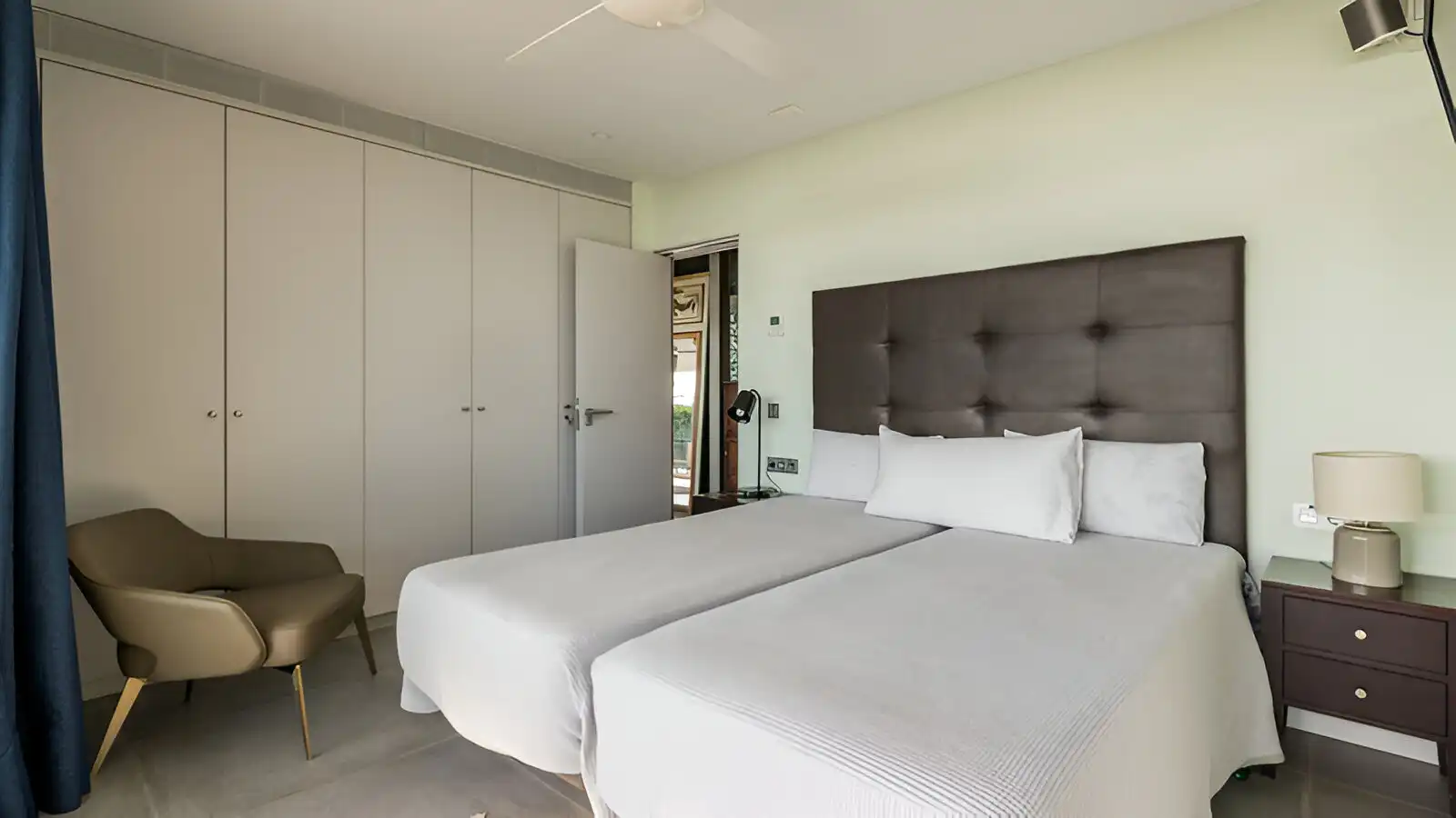 Bedroom of Houses for sale in Torremolinos  with Air Conditioner, Private garden and Terrace