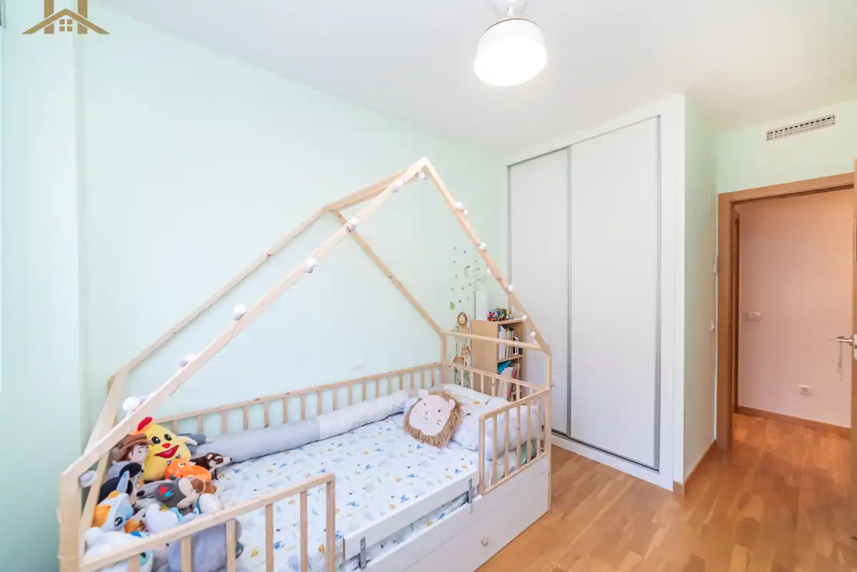 Habitación de Piso en venta en Arroyomolinos (Madrid) con Calefacción, Jardín privado y Terraza