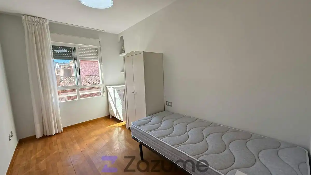 Flat with terrace to rent in C. Fortunato Arias, imagen 17