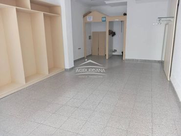 Local comercial en alquiler en Motril  ciudad