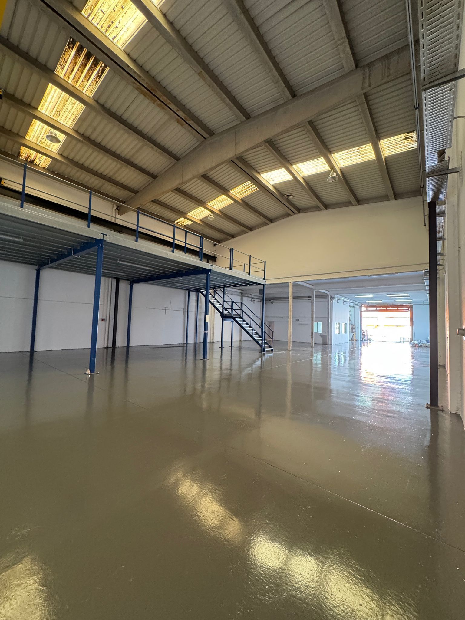 Nave industrial de alquiler en Sant Joan Despí