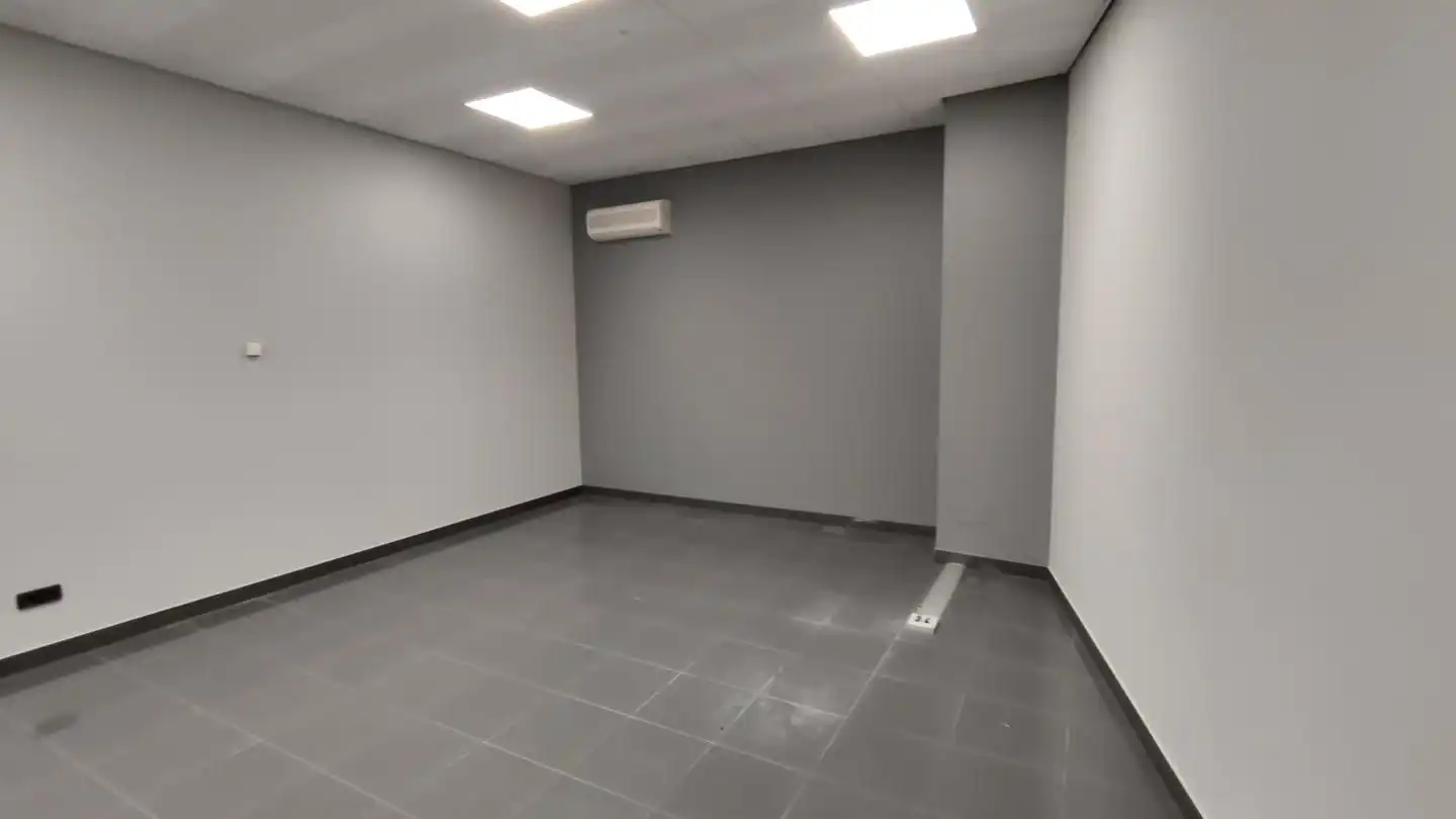 Geschaftsraum zur Miete in Buñol