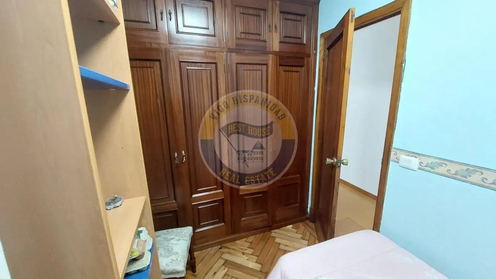 Bedroom of Flat for sale in Vigo   with Storage room and Balcony