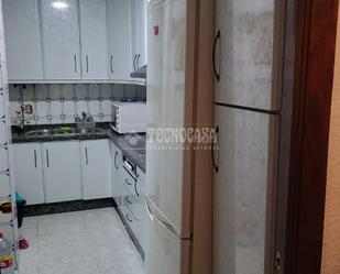 Kitchen of Flat for sale in  Sevilla Capital  with Terrace