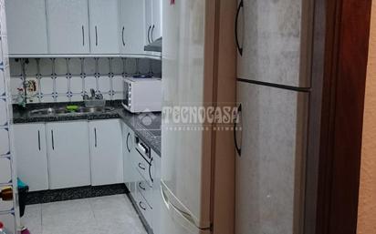 Kitchen of Flat for sale in  Sevilla Capital  with Terrace