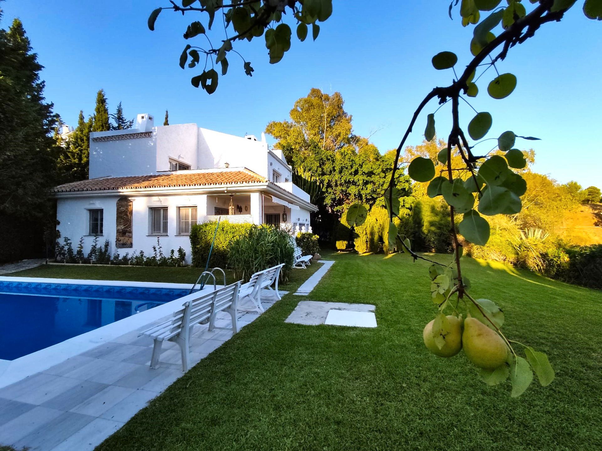Jardí de Casa o xalet en venda en Fuengirola amb Aire condicionat, Jardí privat i Terrassa